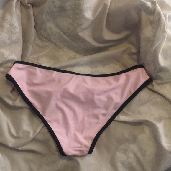 Bikini bottoms - Picture 2 of 2